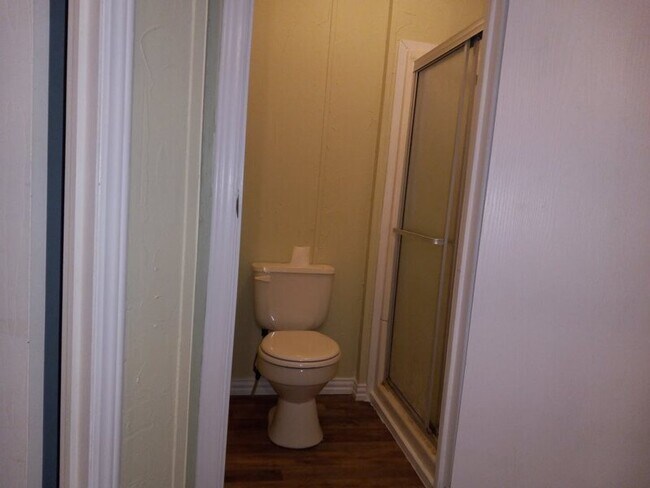 Photo - 209 S Ave B