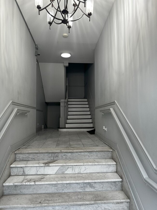 Photo - 5837 S Calumet Ave Unit 2S