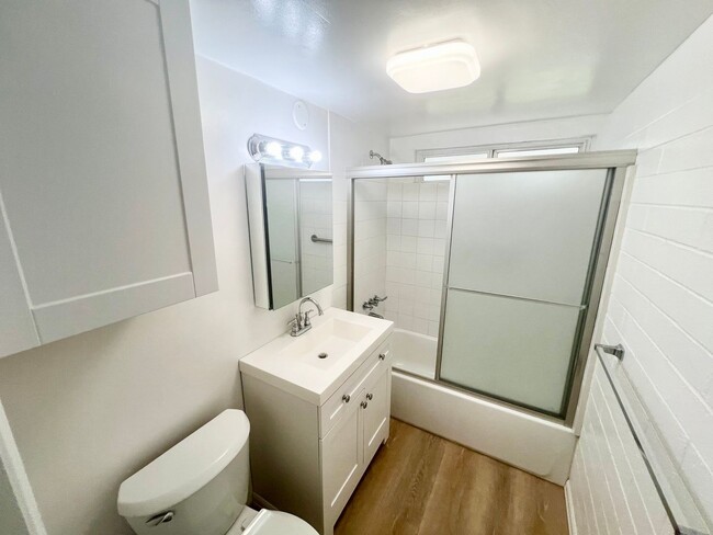 Photo - 1360-1364.5-13645 Pacific Beach Dr Unidad 1364