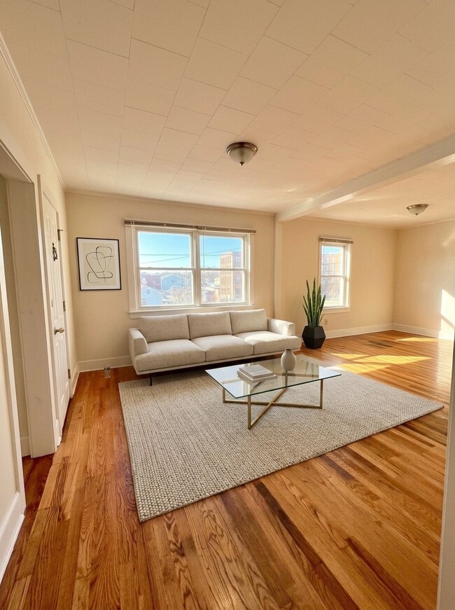 Photo - 45 Slater St Unit 1