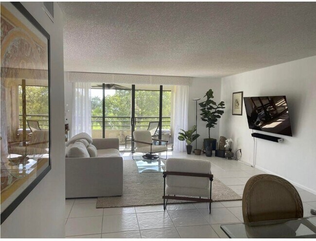 Building Photo - 7170 Promenade Dr Rental
