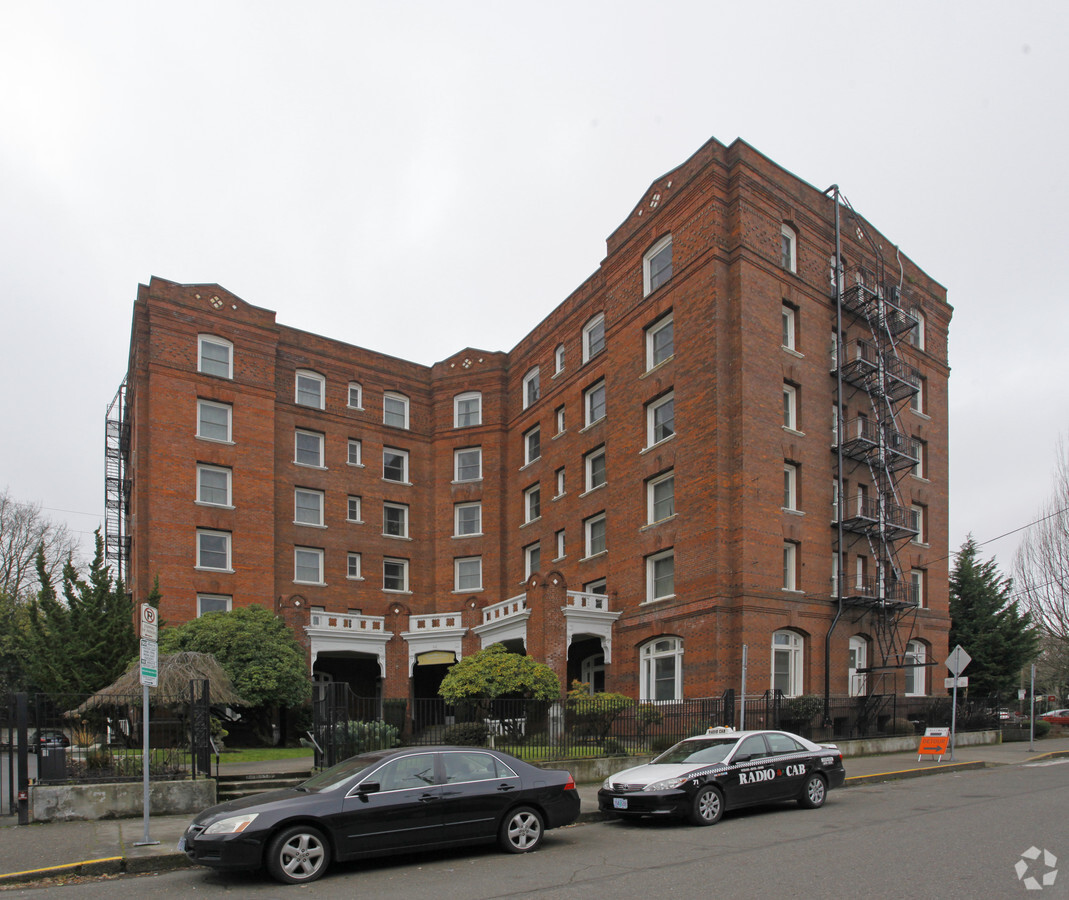 Alexandra Court Apartments - Alexandra Court Apartments