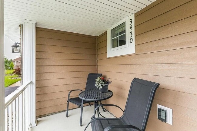 Photo - 3430 Chestnut Ln