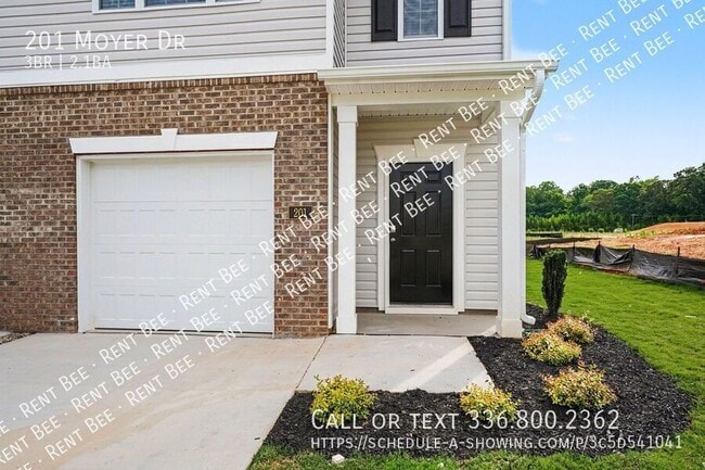 Photo - 201 Moyer Dr