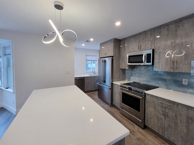 Unit B - DeVoe Elite