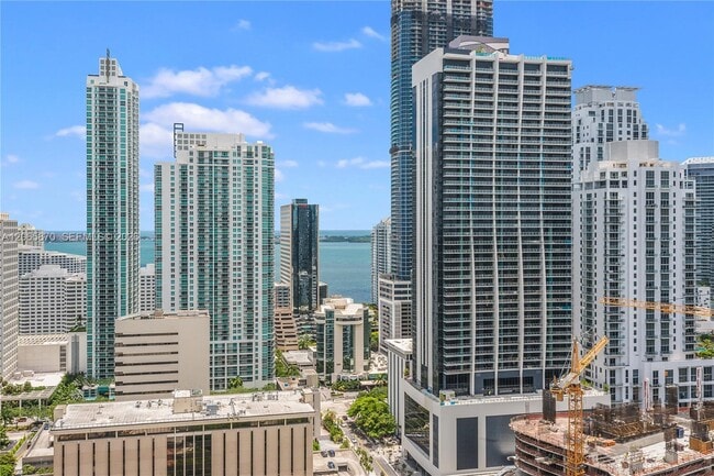 Photo - 55 SW 9th St Unidad 2805