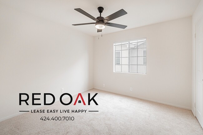 Photo - 4651 Cahuenga Blvd Unit 201