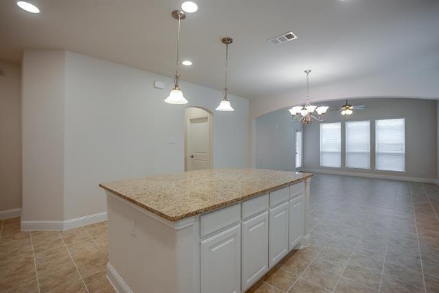 Photo - 116 Knight of Realm Blvd