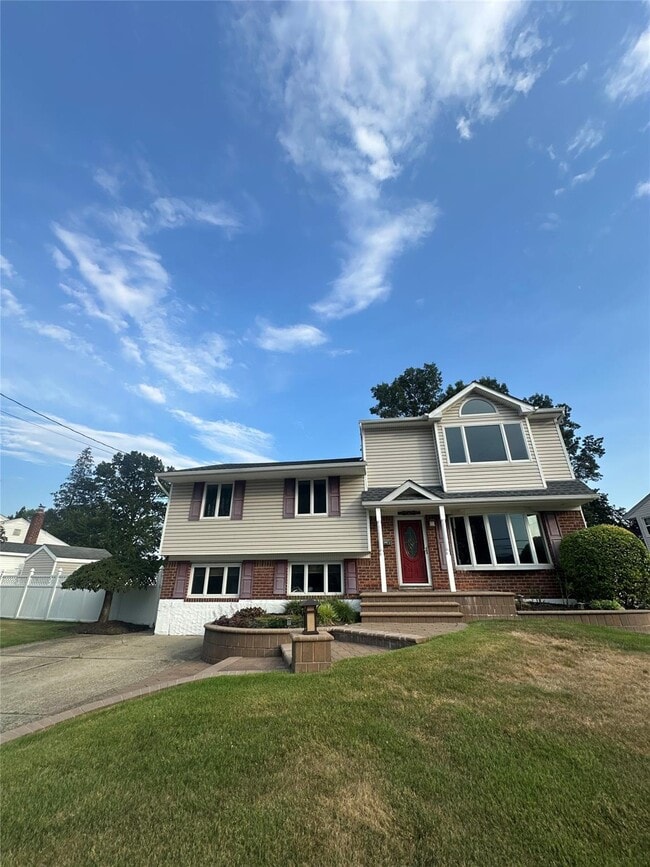 Building Photo - 25 Cumberland Rd Rental