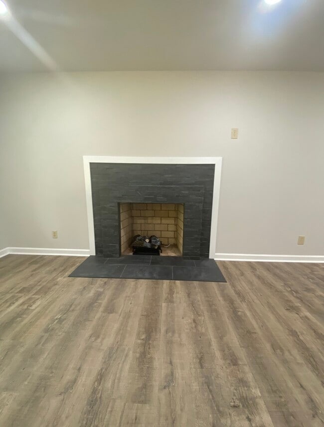 Photo - 609 Sunset Ave