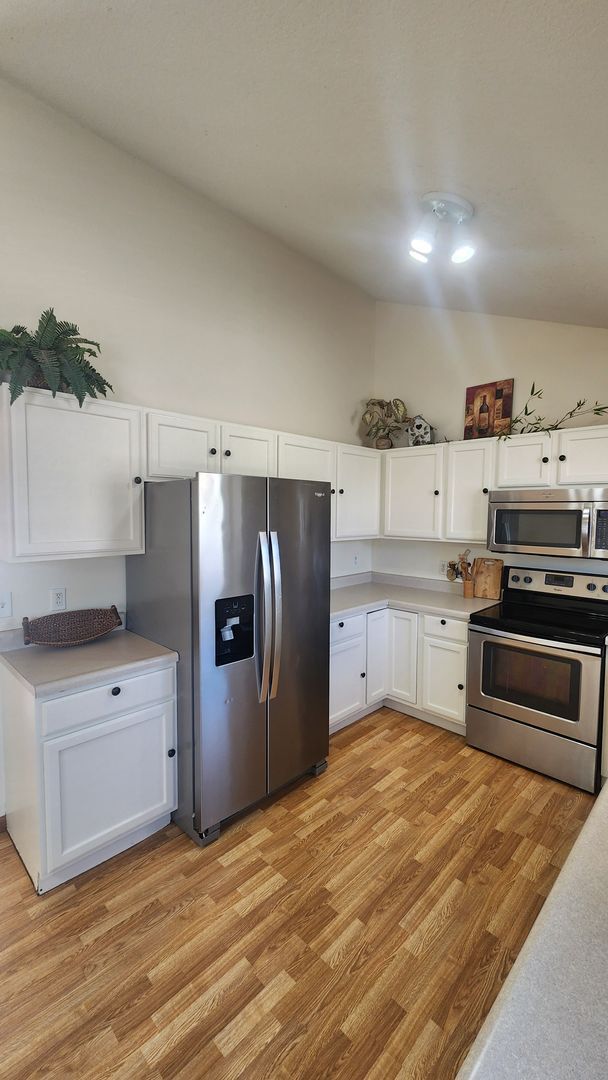 Photo - 3BR, 2.5BTH, 2CAR ATT GAR, Privacy Fenced Yard - In Washburn Rural Schools!