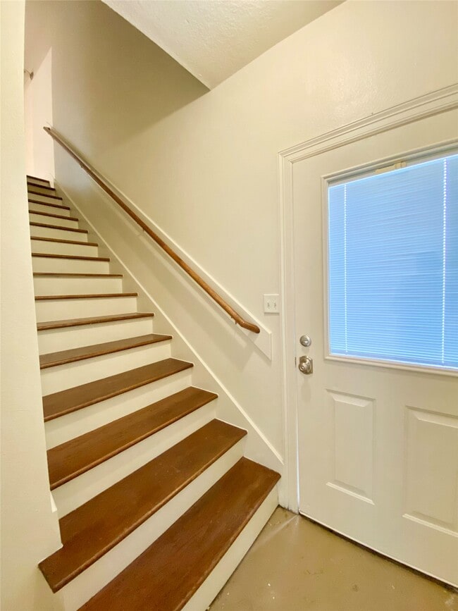 Photo - 18223 County Rd 132 Unit 2