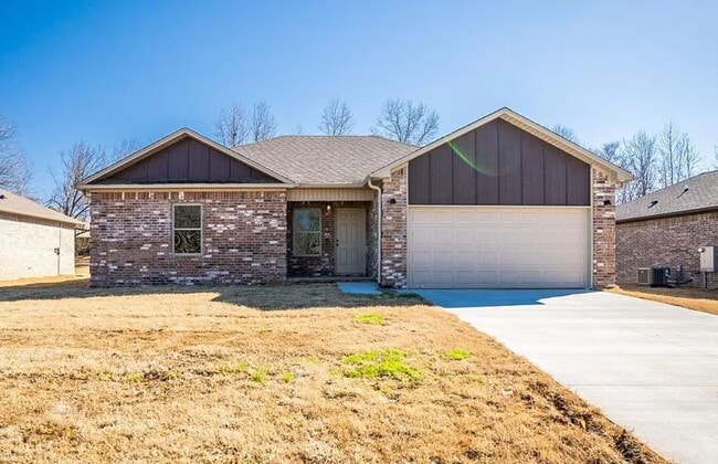 Building Photo - 59 Birchwood Dr