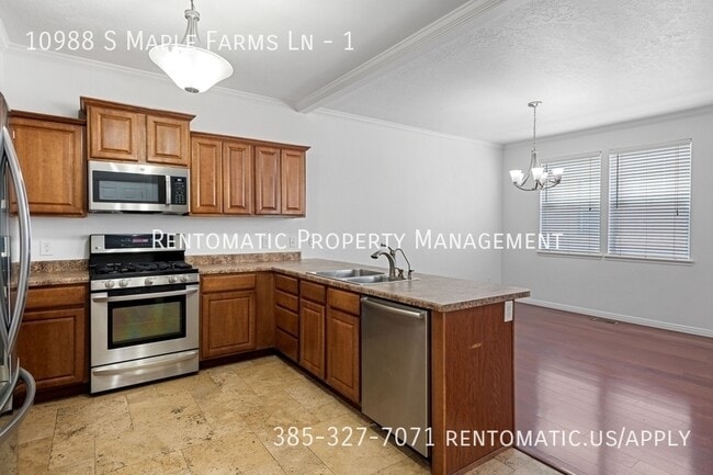 Photo - 10988 Maple Farms Ln