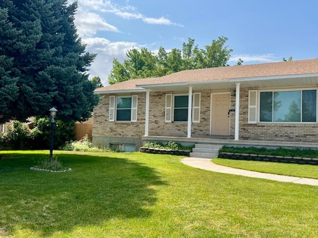 Lovely Rambler in Peaceful SoJo Neighborhood - Lovely Rambler in Peaceful SoJo Neighborhood House