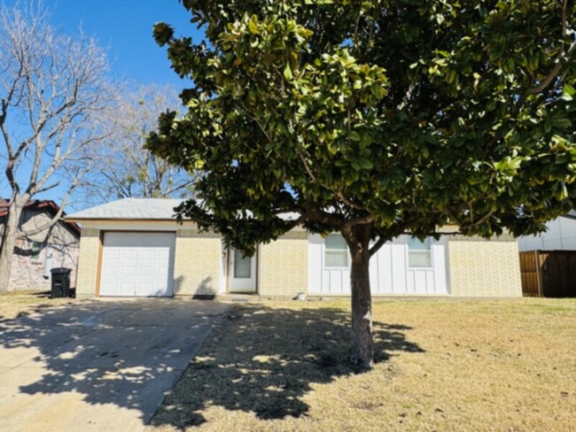 3 BEDROOM IN MESQUITE*** - 3 BEDROOM IN MESQUITE*** Casa