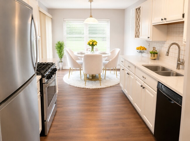 Photo - 4780 Calvert Dr Unit A1