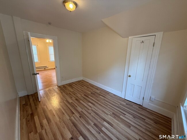 Photo - 215 Woodlawn Terrace Unit 3