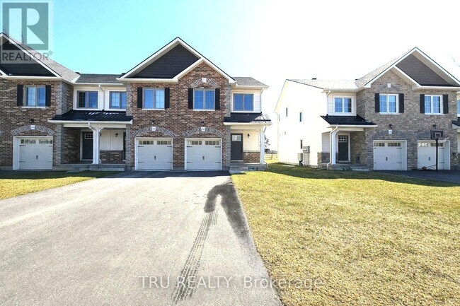 Photo - 146 Wallace St