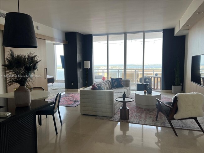 Building Photo - 901 Brickell Key Blvd Unit 3702