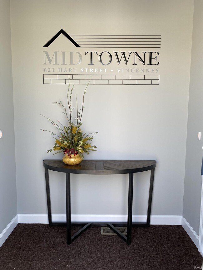 Photo - 823 Hart St Unit B