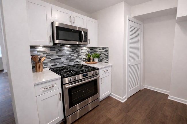 Photo - 790 S 2nd St Unit 2