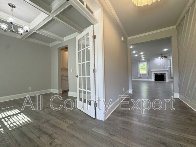 Photo - 5145 Explorer Ln