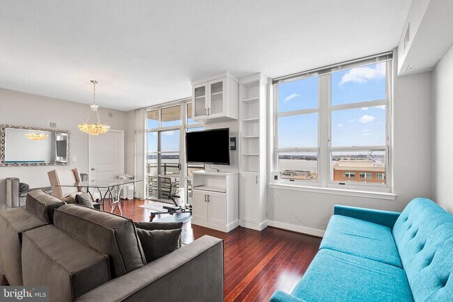 Photo - 157 Fleet St Unit 1010