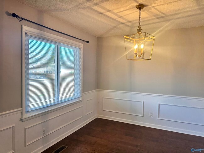 Photo - 10302 Picadilly Ln SW