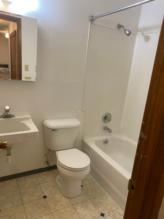 College Park Apartments