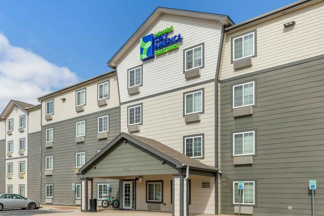 Building Photo - Furnished Studio-Austin - Round Rock Rental