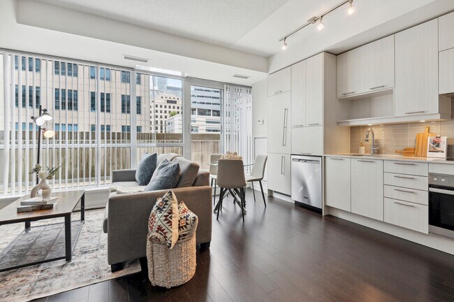 199 Richmond St W Unit SI FL1-ID1030993P