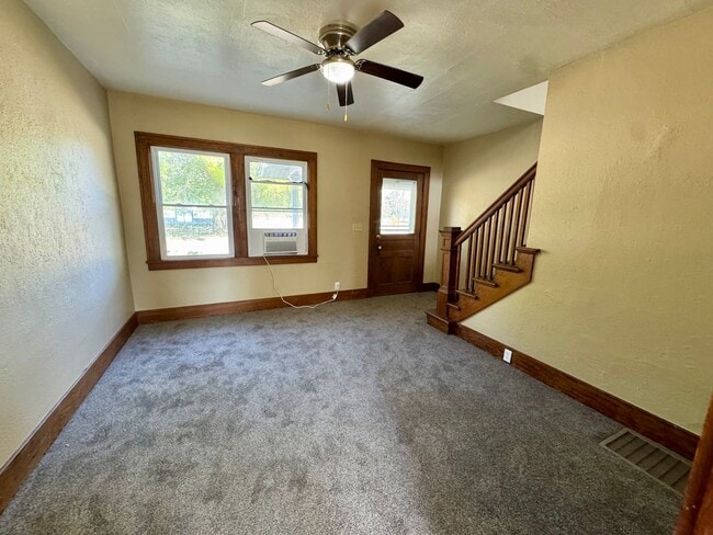 Photo - Updated 2BR Townhome Across from Stephens Park