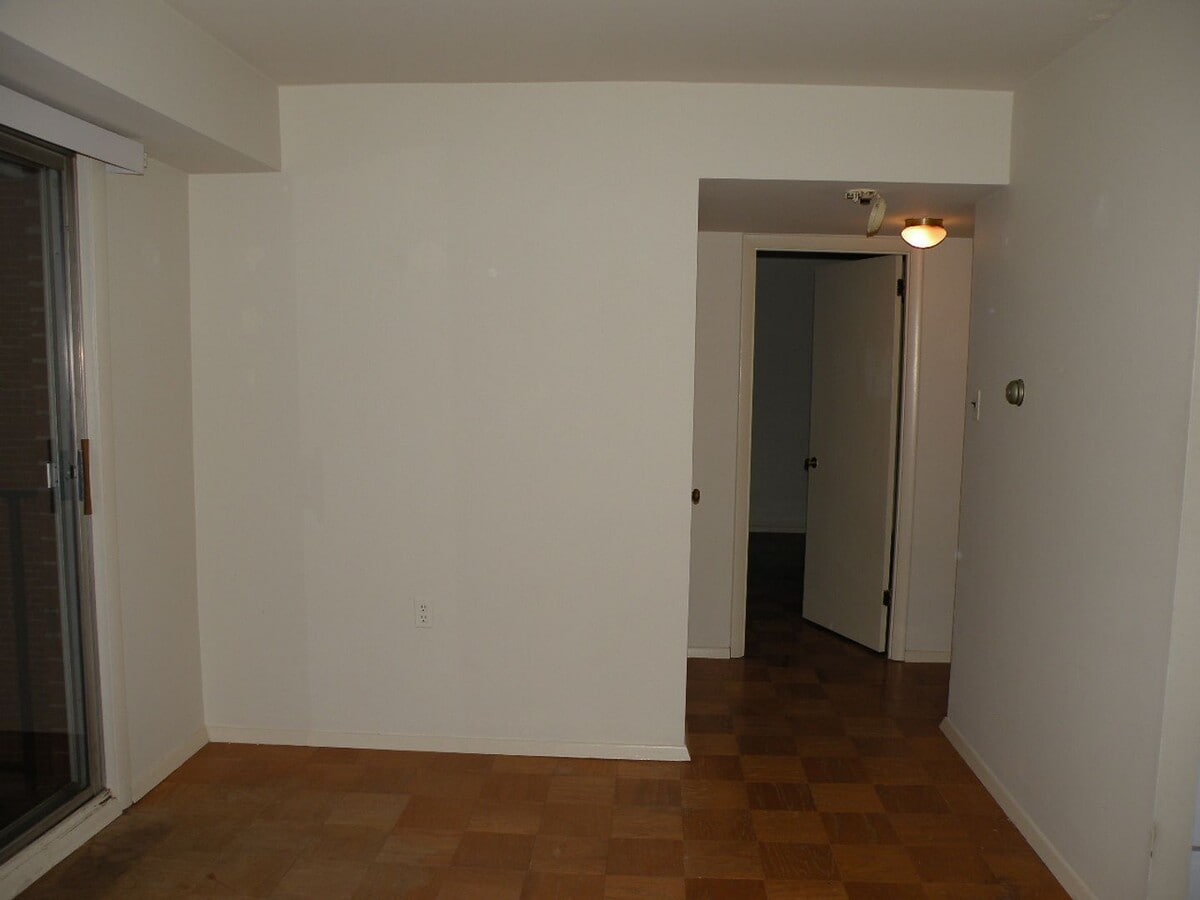 Photo - One bedroom condo in Leesburg