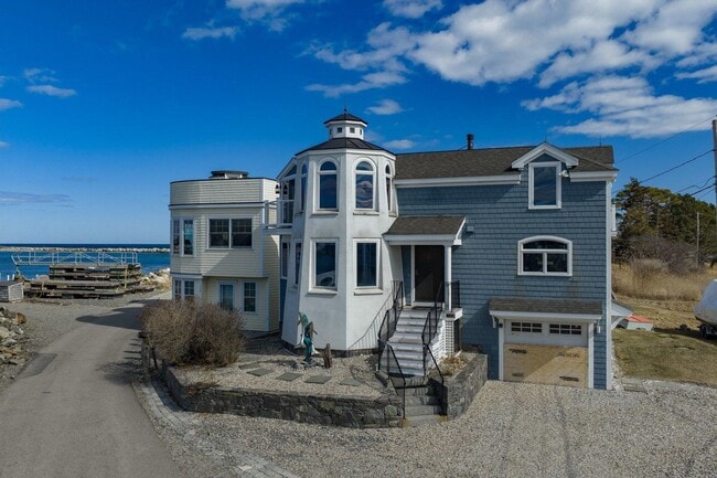 130 Harbor Rd