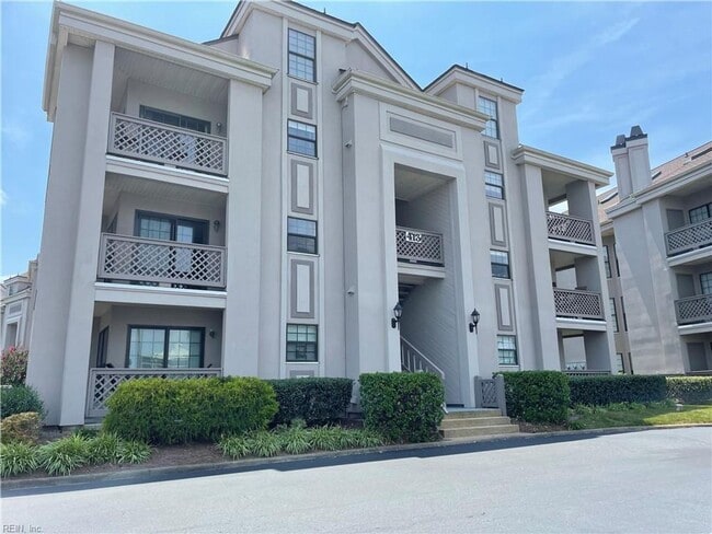 Building Photo - 413 Harbour Point