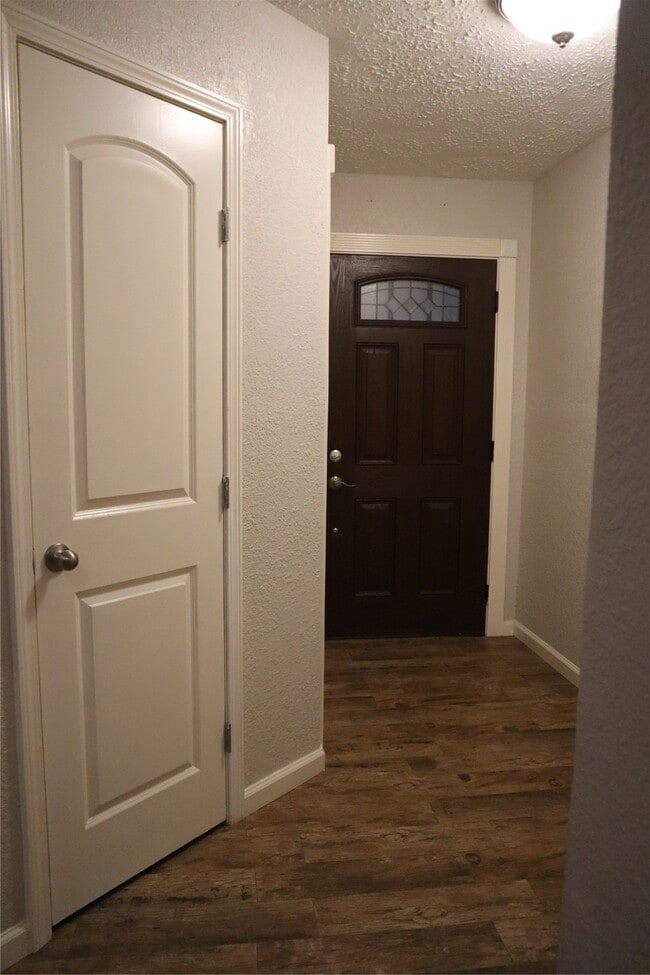 Photo - 1307 Silver Morning Dr