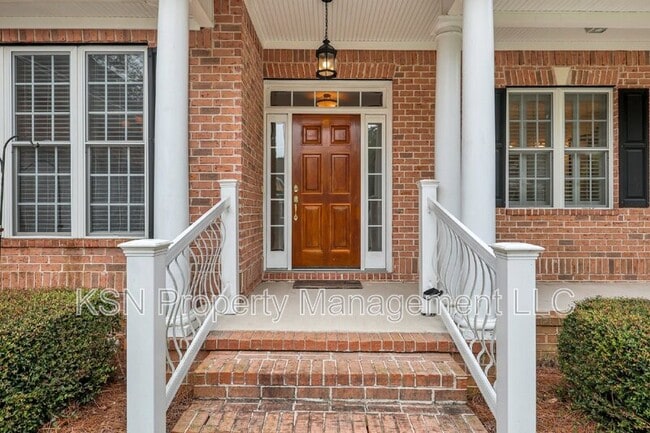 Photo - 5 Southernwood Pl