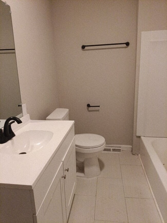 Photo - Cozy 3 Bedroom Home with Fenced Yard – Available Now in Augusta!