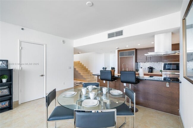 Photo - 495 Brickell Ave Unit 5705