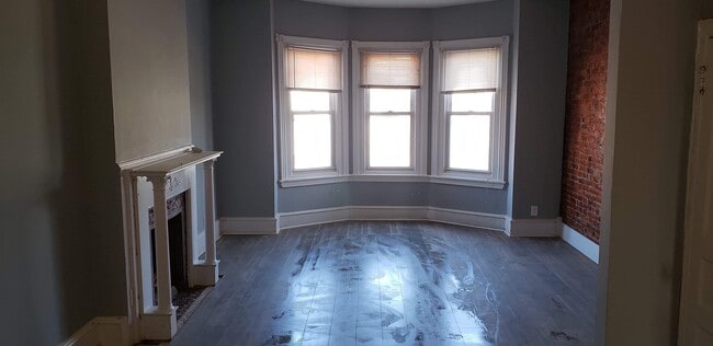 Photo - Beautiful 2 Bedroom Apartment
