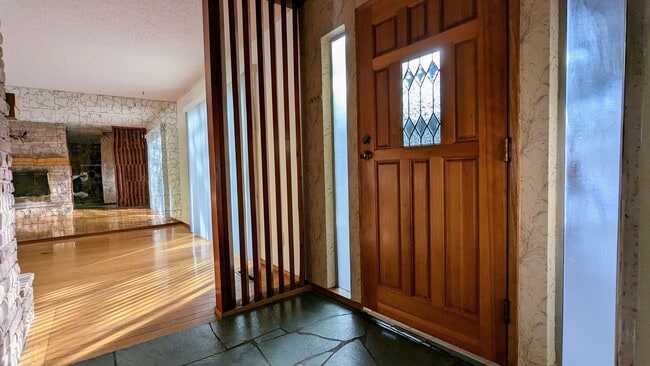 Photo - Spacious 4Bed/3Bath House Home in El Cerrito!