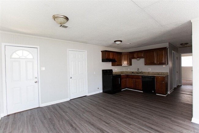 Photo - 604 Dorothy Dr