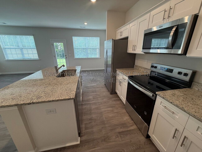 1106 Broholmer Ln