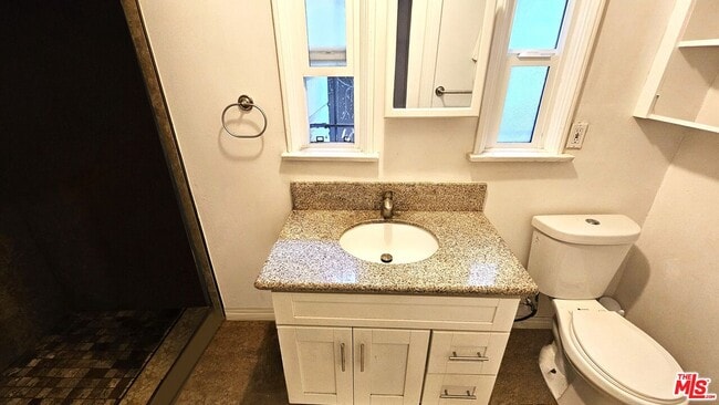 Photo - 3212 De Witt Dr