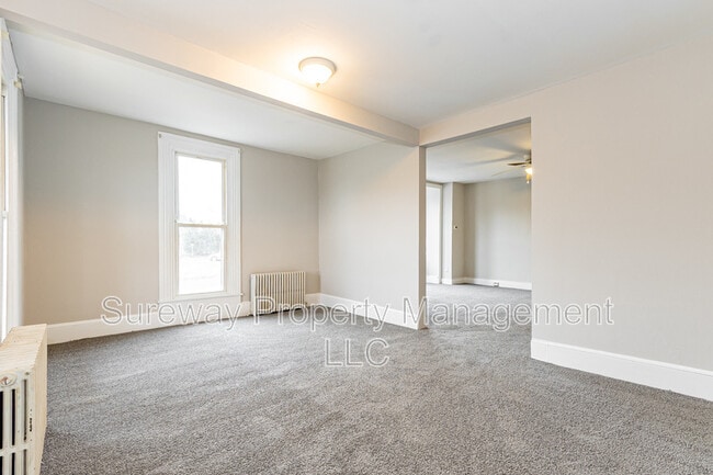 Photo - 238 N Main St