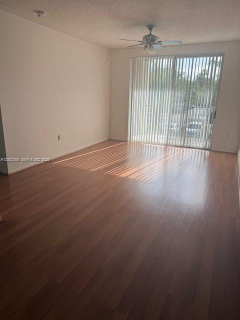 Photo - 8070 N Nob Hill Rd Unidad 205