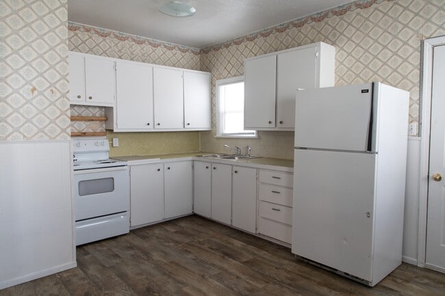 Photo - 717 NW 2nd St