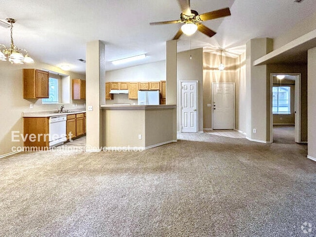 Building Photo - 3732 Riviera Grove Unit APT 201