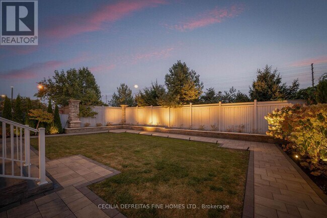 Photo - 11 Beauvista Ct